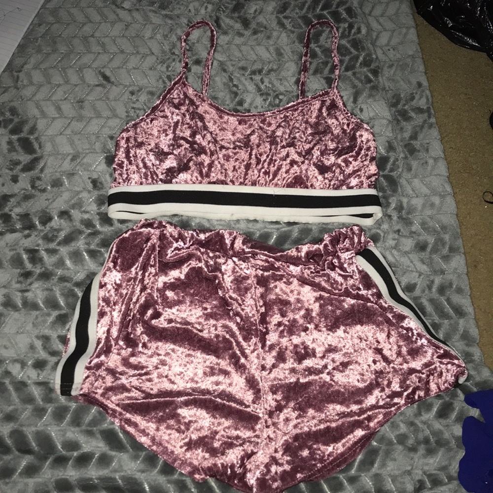 Matching set